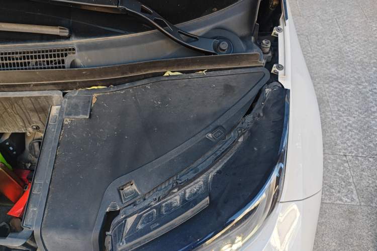 Used BMW i3 2019 Fast Charging Edition Engine Bay Left