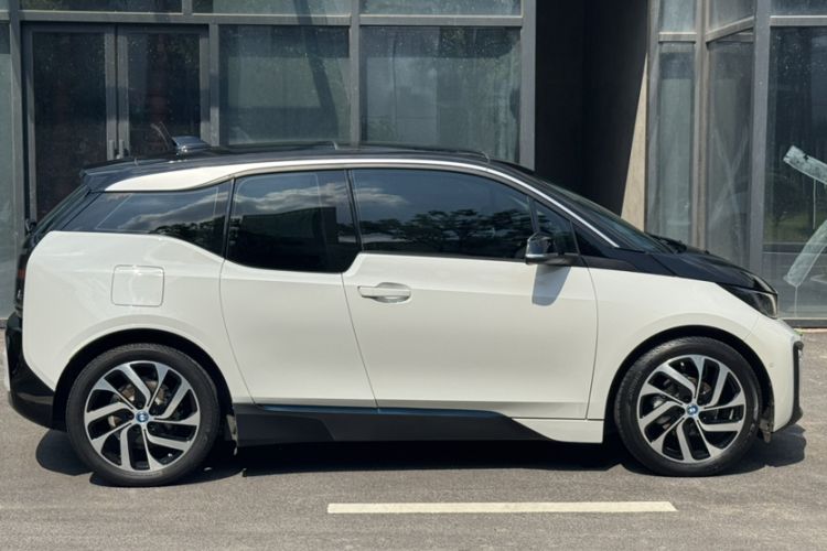 Used BMW i3 2019 Fast Charging Edition Exterior 10