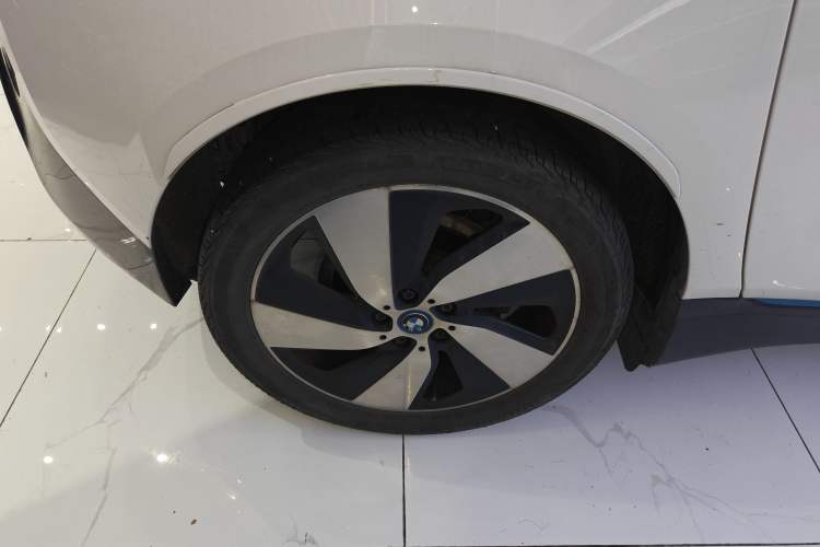 Used BMW i3 2019 Fast Charging Edition Exterior 5