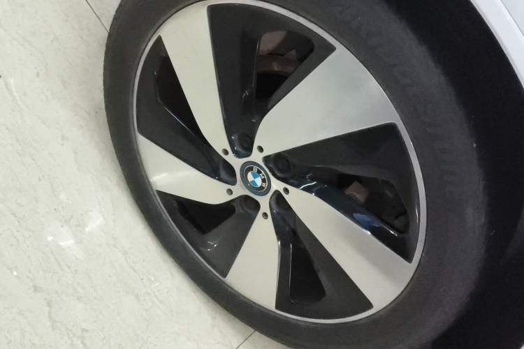 Used BMW i3 2019 Fast Charging Edition Exterior 5