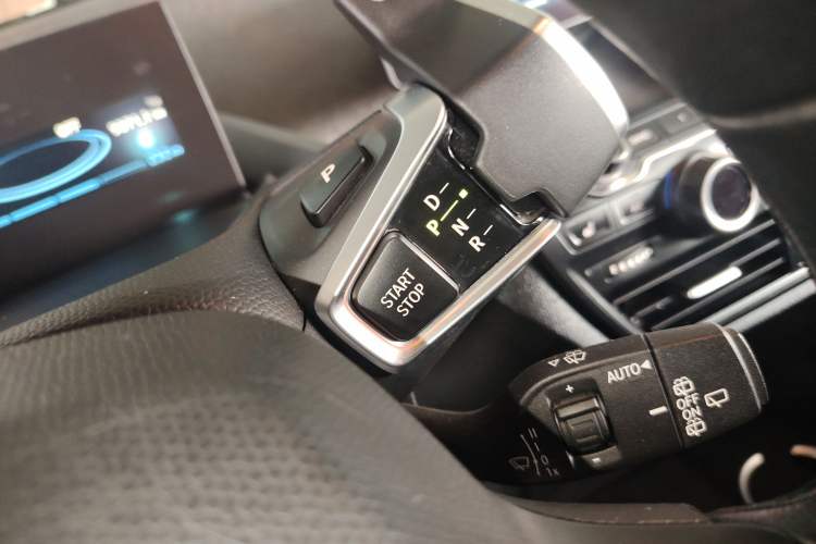 Used BMW i3 2019 Fast Charging Edition Gear Lever