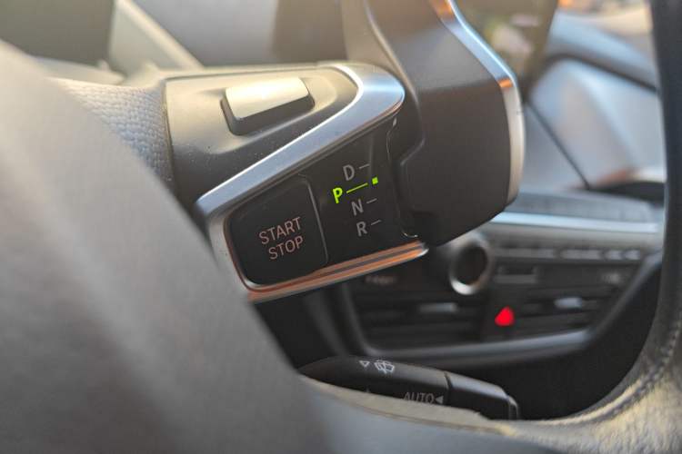 Used BMW i3 2019 Fast Charging Edition Gear Lever