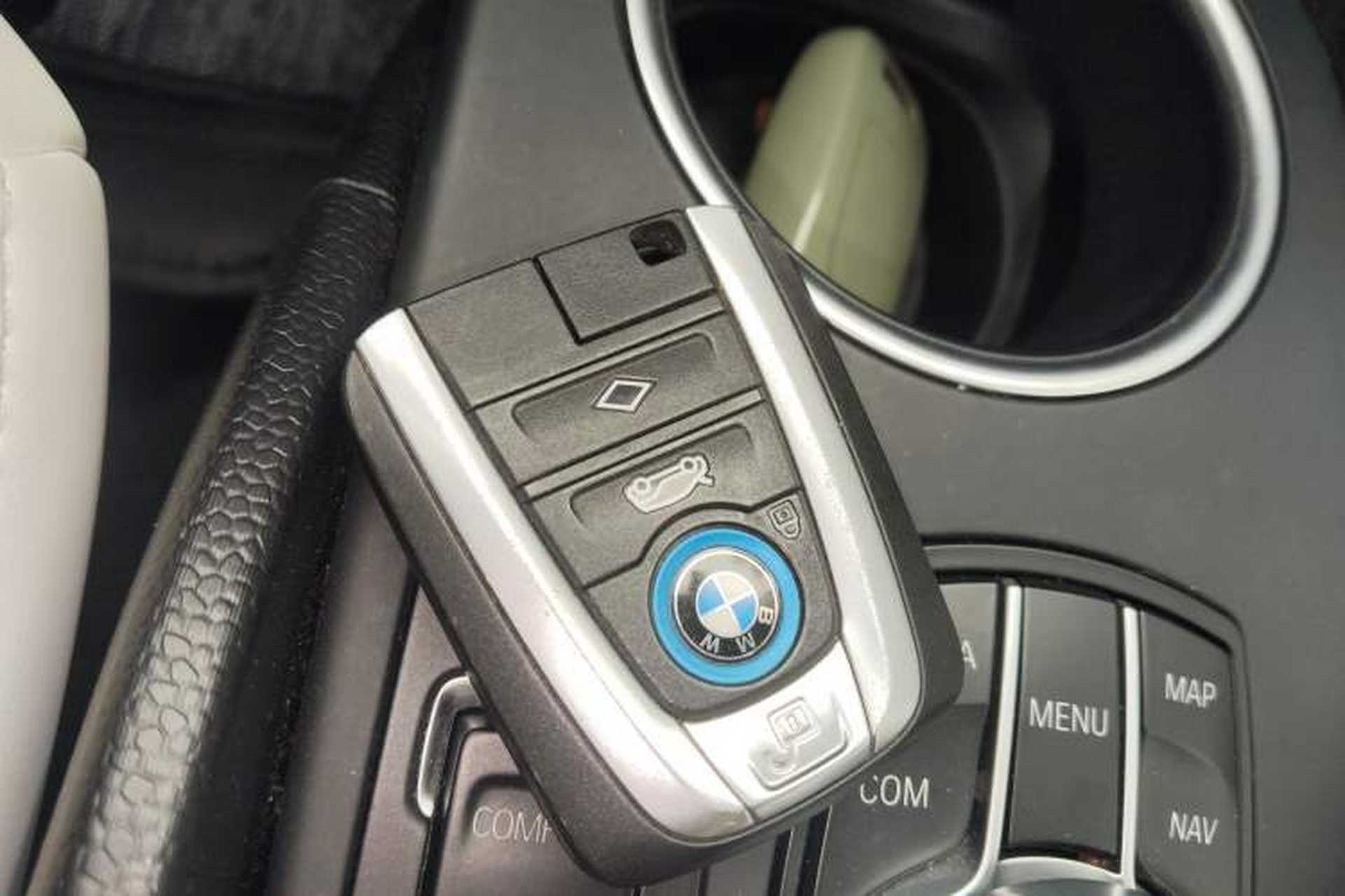 Used BMW i3 2019 Fast Charging Edition Interior 1