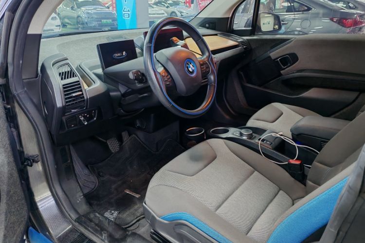 Used BMW i3 2019 Fast Charging Edition Interior 11
