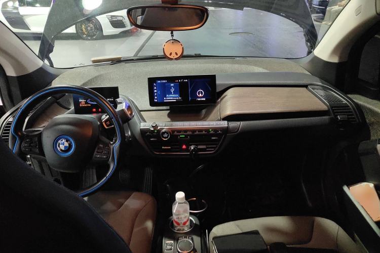 Used BMW i3 2019 Fast Charging Edition Interior 2