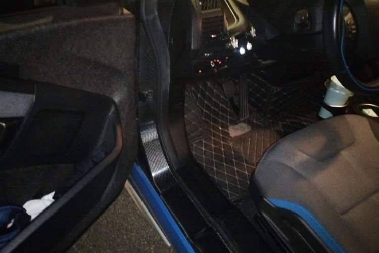 Used BMW i3 2019 Fast Charging Edition Interior 3