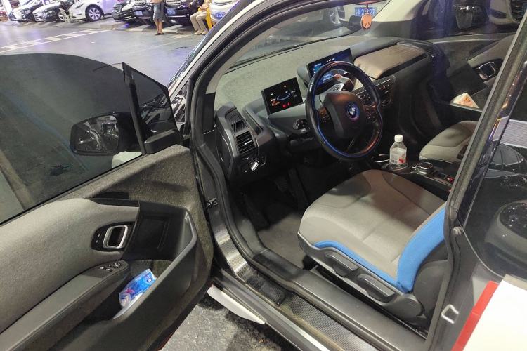 Used BMW i3 2019 Fast Charging Edition Interior 3