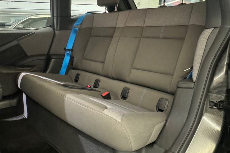 Used BMW i3 2019 Fast Charging Edition Interior 4