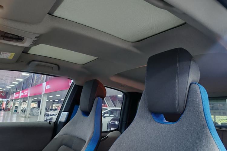 Used BMW i3 2019 Fast Charging Edition Interior 4