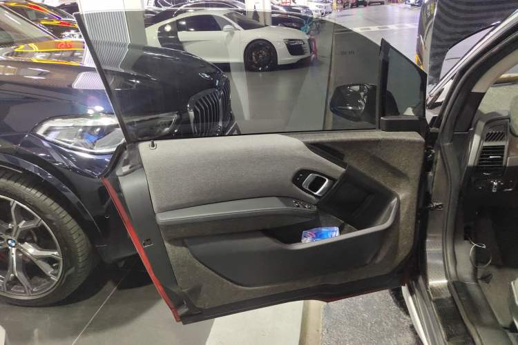 Used BMW i3 2019 Fast Charging Edition Interior 7