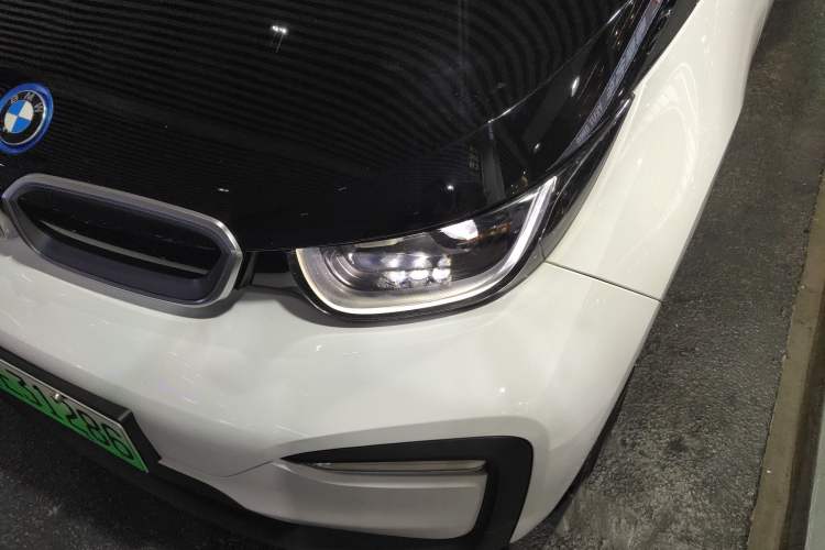 Used BMW i3 2019 Fast Charging Edition Left Front Headlight