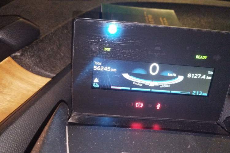 Used BMW i3 2019 Fast Charging Edition Odometer Close Up
