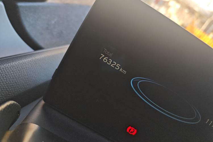 Used BMW i3 2019 Fast Charging Edition Odometer Close Up