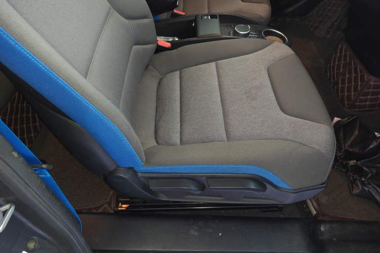 Used BMW i3 2019 Fast Charging Edition Right Front Seat