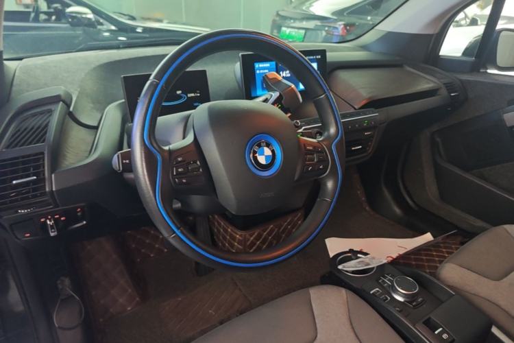 Used BMW i3 2019 Fast Charging Edition Steering Wheel