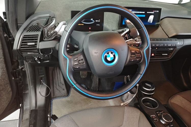 Used BMW i3 2019 Fast Charging Edition Steering Wheel
