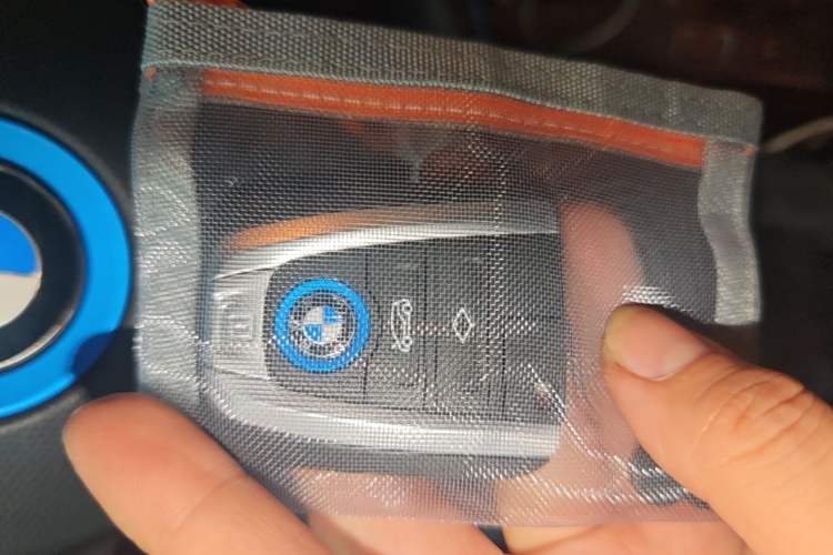 Used BMW i3 2019 Fast Charging Edition Vehicle Key