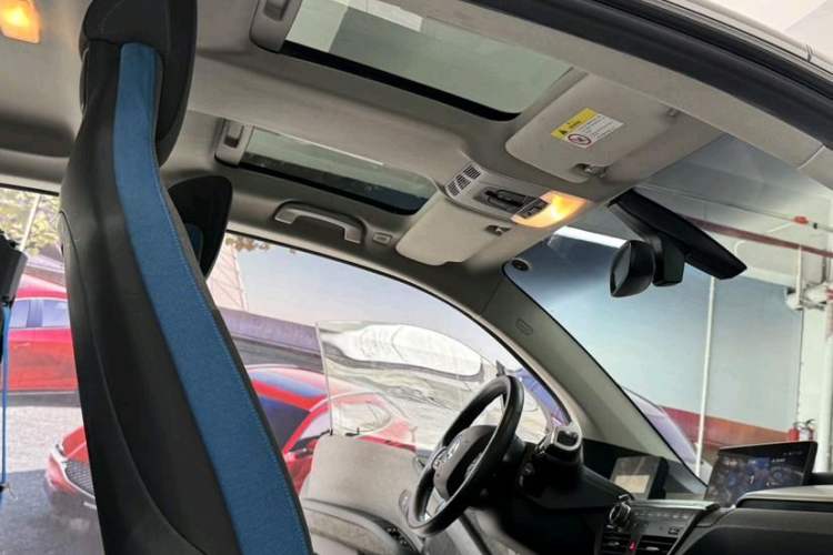 Used BMW i3 2020 Fast Charging and Smooth Driving Edition Interior 11