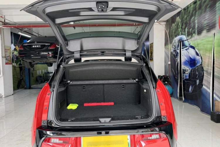 Used BMW i3 2020 Fast Charging and Smooth Driving Edition Interior 7