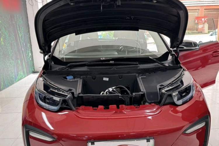 Used BMW i3 2020 Fast Charging and Smooth Driving Edition Interior 8