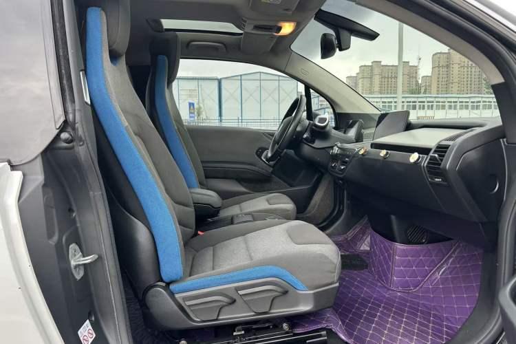 Used BMW i3 2020 Fast Charging and Smooth Driving Edition Interior 7