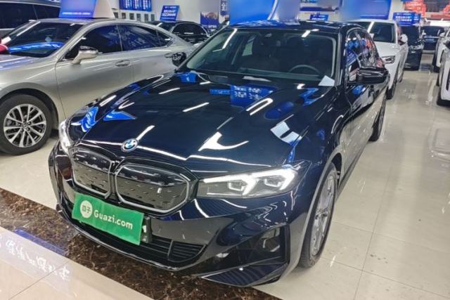 Ojetý BMW i3 2022 eDrive 35 L