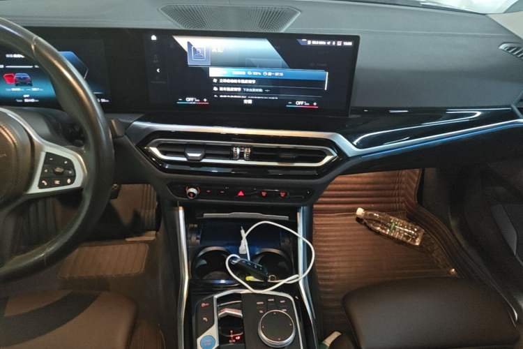 Used BMW i3 2022 eDrive 35 L Audio And AC Panel