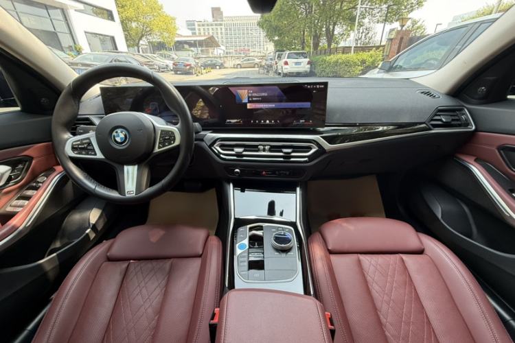 Used BMW i3 2022 eDrive 35 L Audio And AC Panel