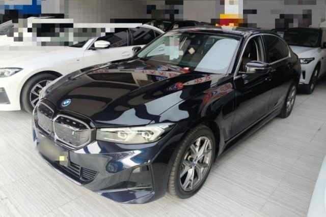 BMW i3 2022 eDrive 35 L usado