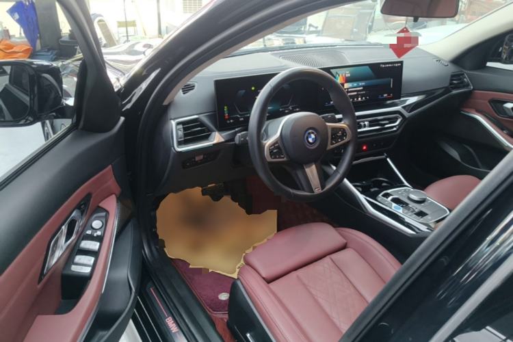 Used BMW i3 2022 eDrive 35 L Driver Seat