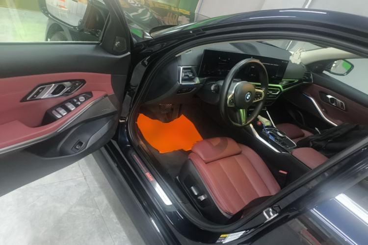 Used BMW i3 2022 eDrive 35 L Driver Seat