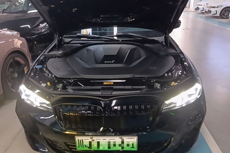 Used BMW i3 2022 eDrive 35 L Engine Bay
