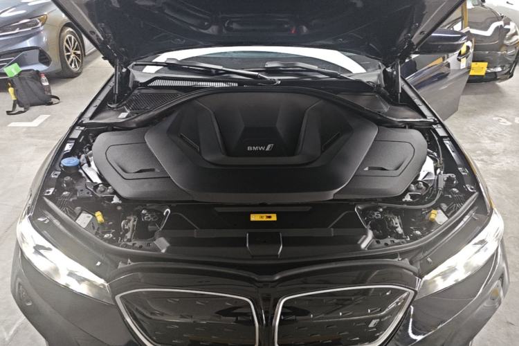 Used BMW i3 2022 eDrive 35 L Engine Bay