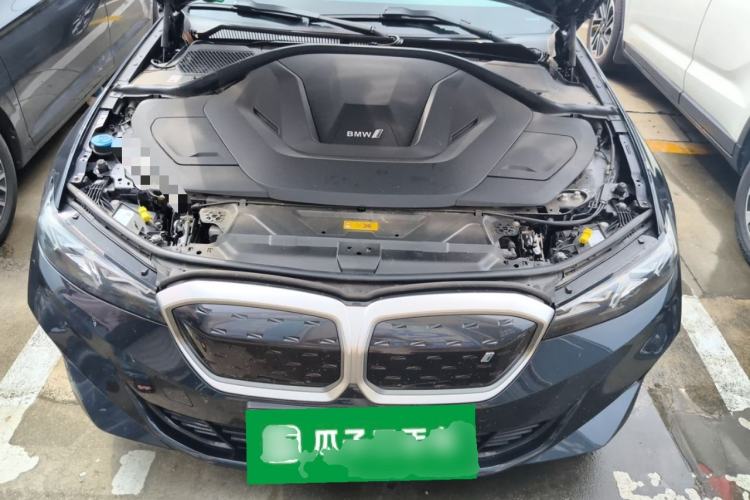 Used BMW i3 2022 eDrive 35 L Engine Bay