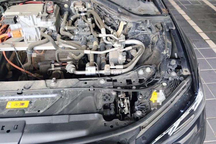 Used BMW i3 2022 eDrive 35 L Engine Bay Left