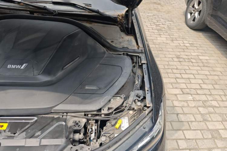 Used BMW i3 2022 eDrive 35 L Engine Bay Left