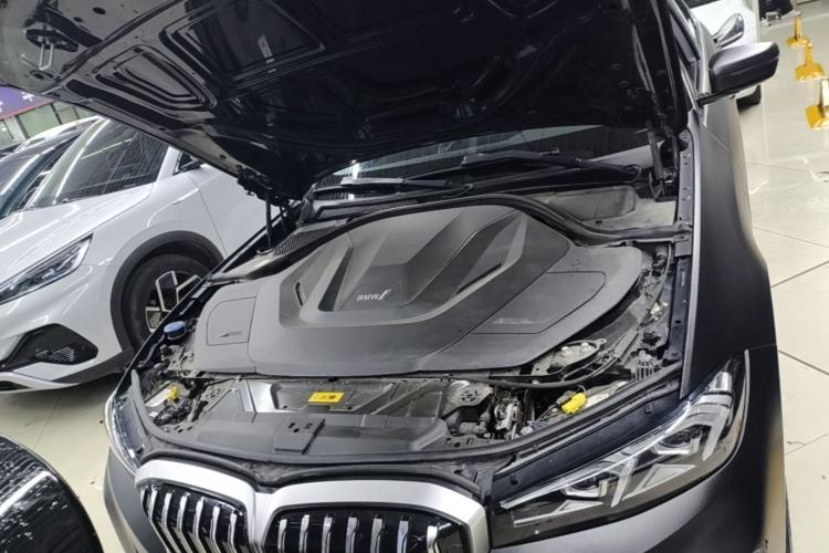 Used BMW i3 2022 eDrive 35 L Engine Bay