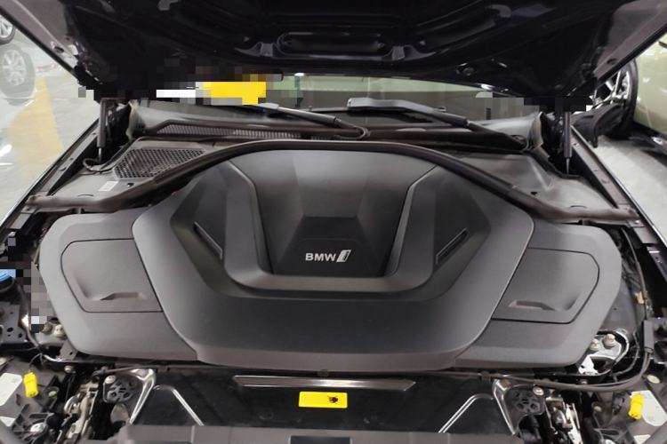 Used BMW i3 2022 eDrive 35 L Engine Bay