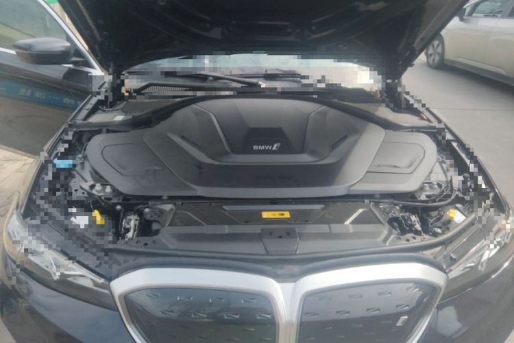 Used BMW i3 2022 eDrive 35 L Engine Bay