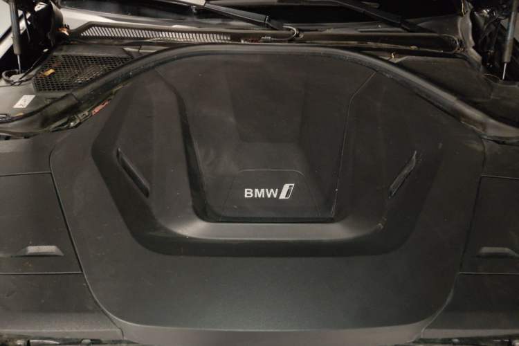 Used BMW i3 2022 eDrive 35 L Engine Bay