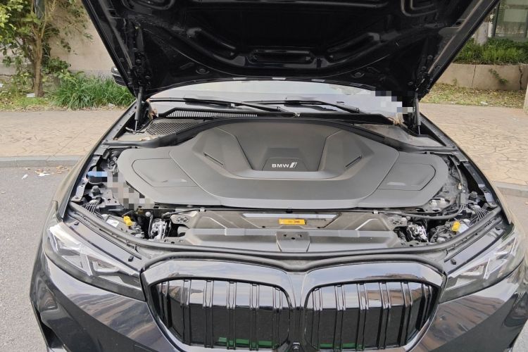 Used BMW i3 2022 eDrive 35 L Engine Bay Right