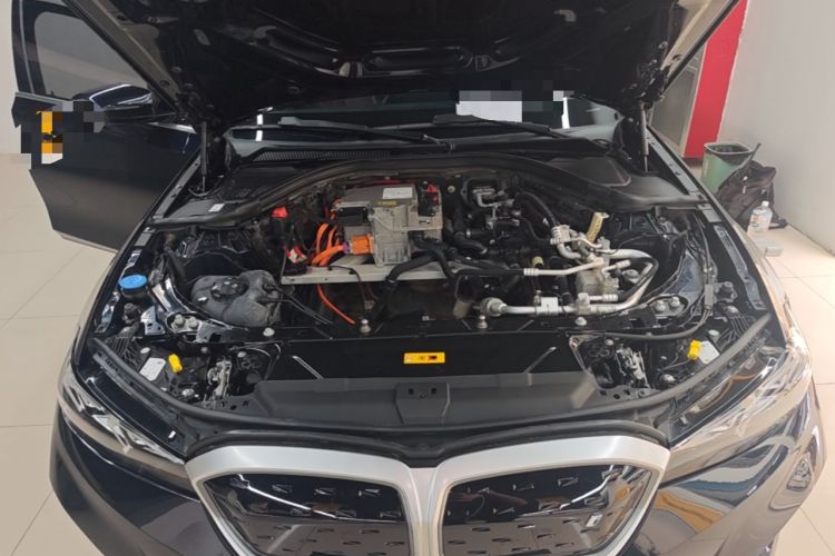 Used BMW i3 2022 eDrive 35 L Engine Bay