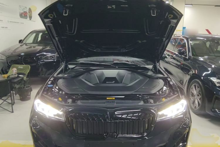 Used BMW i3 2022 eDrive 35 L Engine Bay