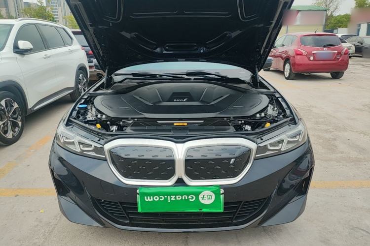 Used BMW i3 2022 eDrive 35 L Engine Bay