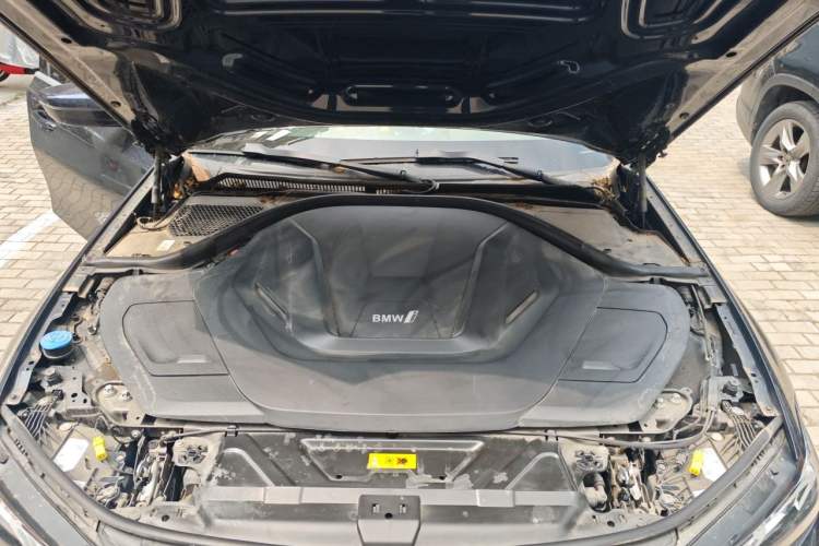 Used BMW i3 2022 eDrive 35 L Engine Bay