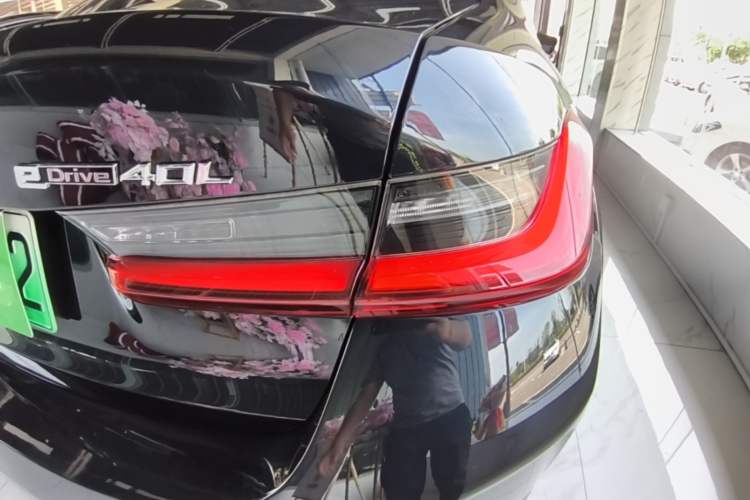 Used BMW i3 2022 eDrive 35 L Exterior 1