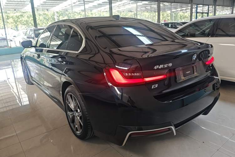 Used BMW i3 2022 eDrive 35 L Exterior 2