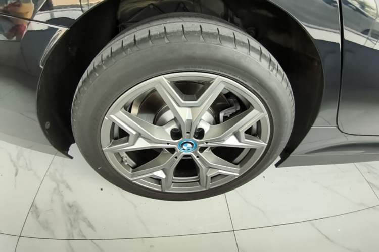 Used BMW i3 2022 eDrive 35 L Exterior 3