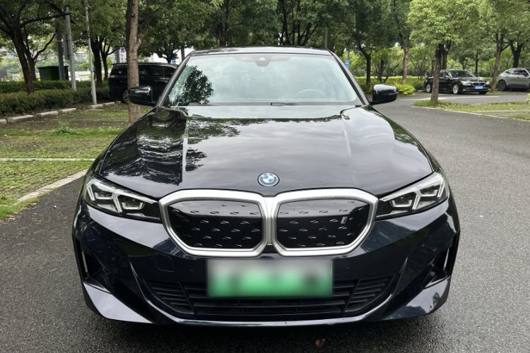 Used BMW i3 2022 eDrive 35 L Exterior 3