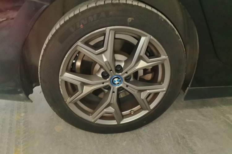 Used BMW i3 2022 eDrive 35 L Exterior 3